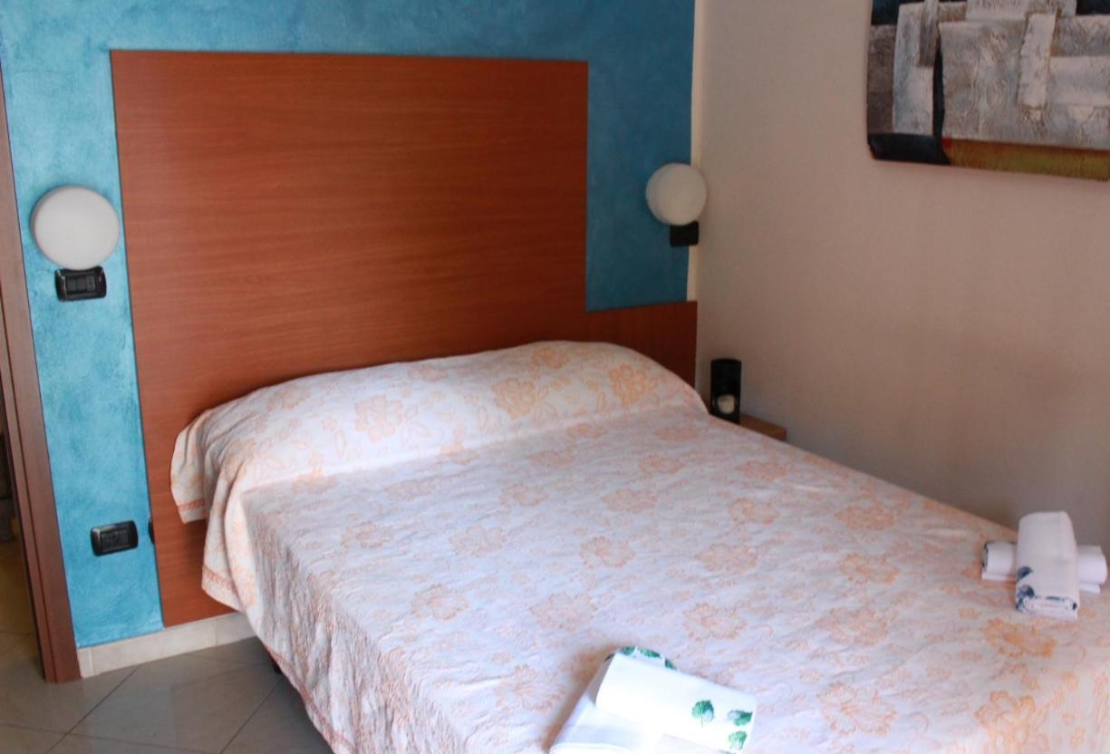 Hotel Nettuno Монтекатини-Терме Экстерьер фото